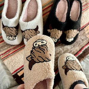 Highland COW Slippers, Fuzzy Cow Slippers, Highland Cow Gift, Cowgirl Slippers, Gift for Cow Lovers, FREE SHIPPING