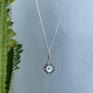 Ophelia - Mother of Pearl Necklace, Sterling Silver Mother of Pearl Necklace, Vintage Pearl Necklace, Fine Silver Pearl Necklace