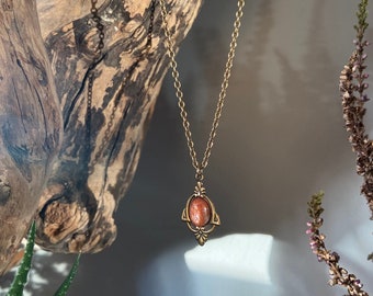 Aria - Antique Gold Sunstone Necklace, Sunstone Necklace, Sacral Chakra Necklace, Vintage Sunstone Necklace, Goldstone necklace