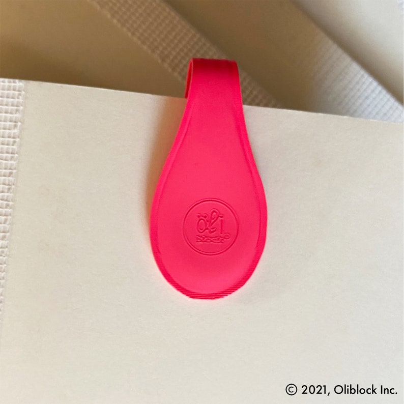 Large Matte Crimson Magnetic Oliclip image 0