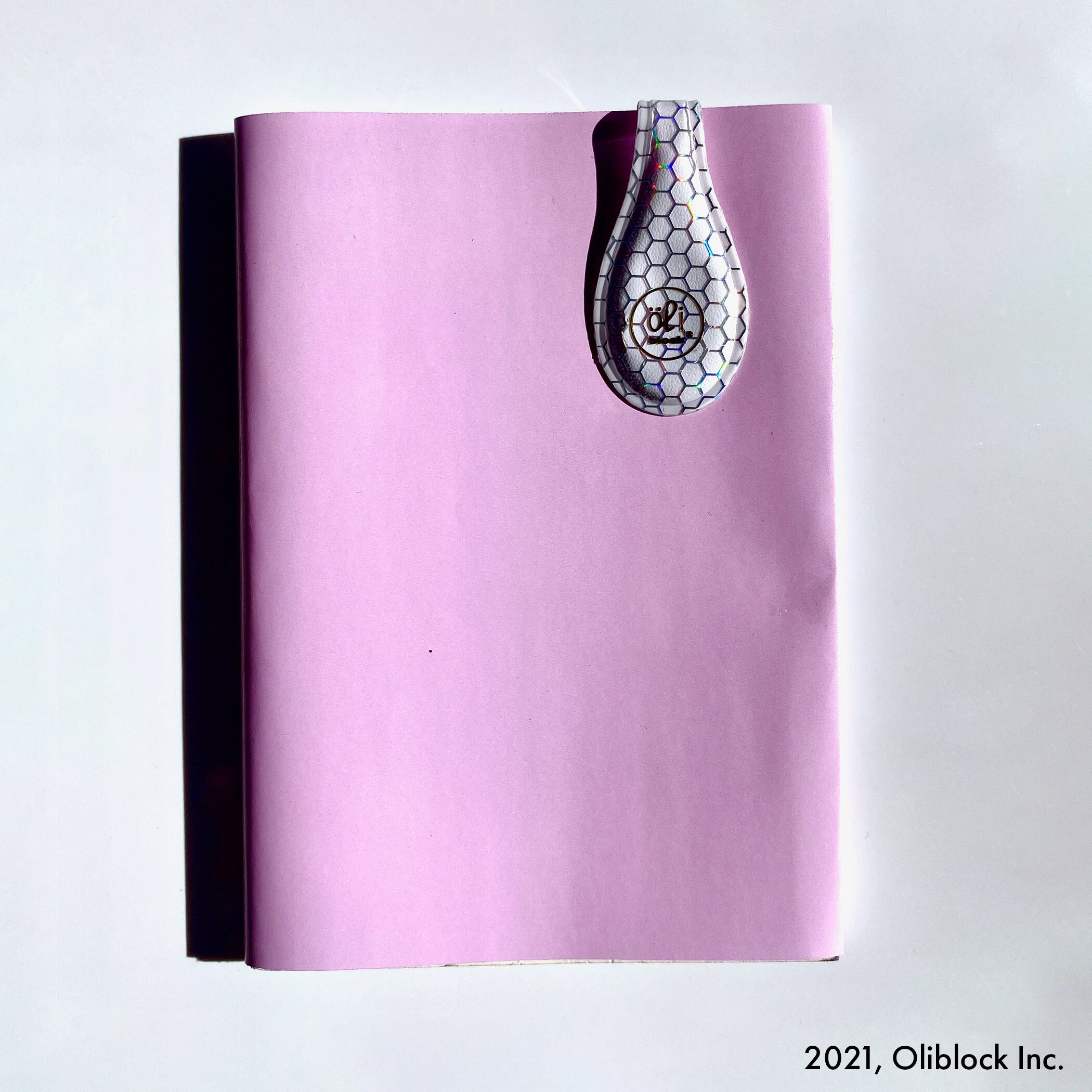 Large "Milka" Holo Hex Magnetic OliClip