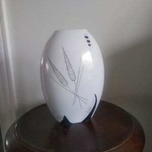 Gouda Vase, Vintage Dutch Pottery, Flora, Capri, MCM, stylized