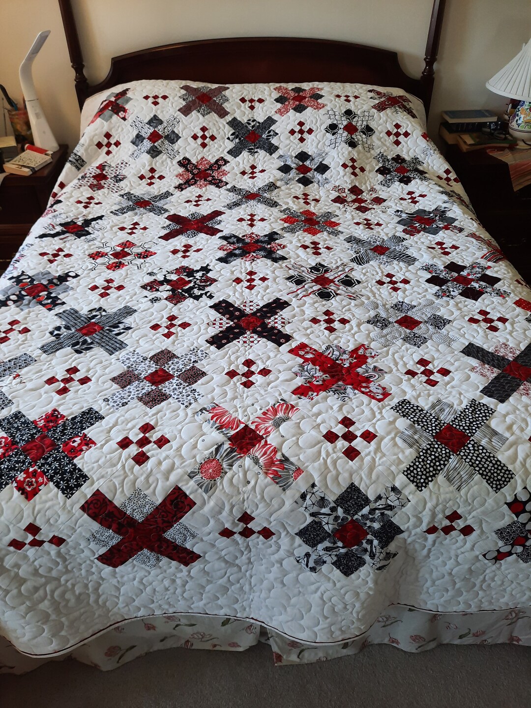 Queen Quilt Red Black White Bed Quilt OOAK Bedroom Decor Etsy