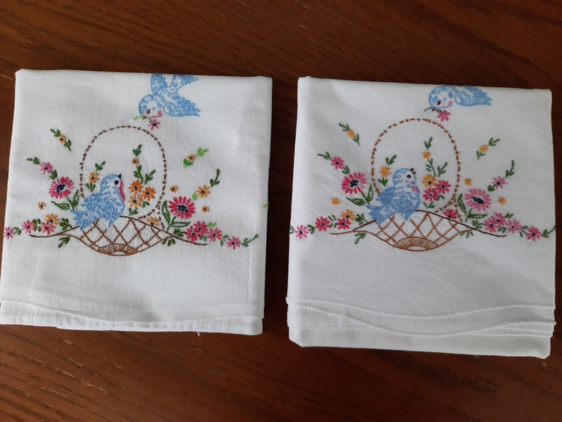 FizzPopQuilts Flower Basket Embroidered Pillowcase - Thumbnail 5