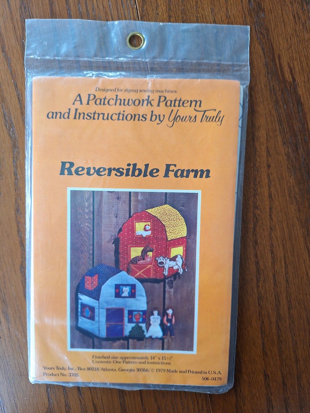 Reversible Farm, Applique Patchwork Pattern, Vintage, Yours Truly, Barn ...