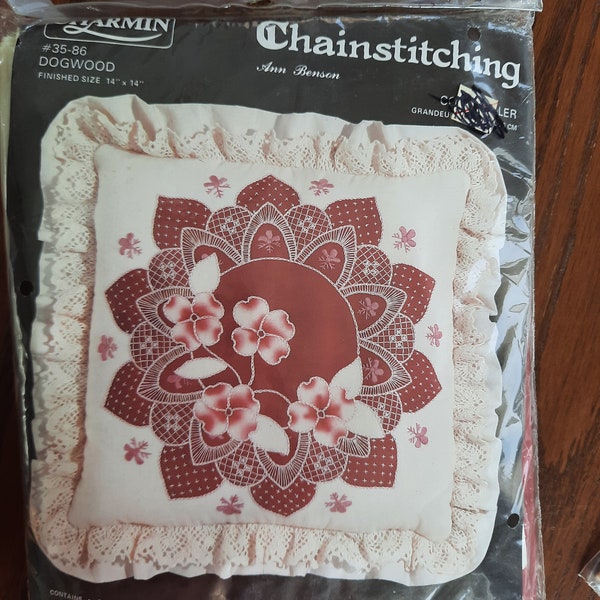 Chainstitching embroidery kit, needlepoint, vintage, Charmin, Janlynn, Ann Benson, Home Sweet Home 35-5, Dogwood 35-86