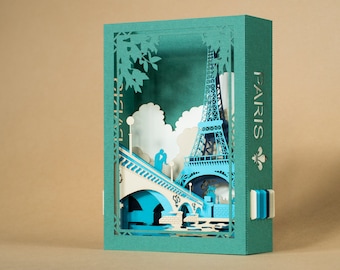 Eiffel Tower Gift Paris.  Pop up paper miniature Birthday card. I love France. I love you card, Miss you card. boy and girl on the bridge