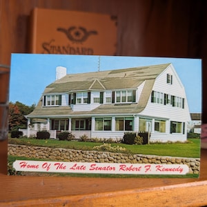 Carte postale non utilisée pour la maison du sénateur Robert F. Kennedy, Cape Cod, Massachusetts