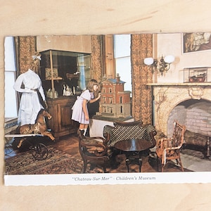 Cartolina "Chateau-Sur-Mer" inutilizzata - Museo dei bambini, John T Hopf