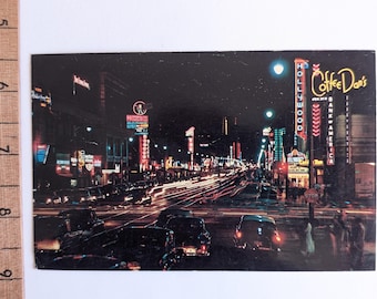 Unused Hollywood Boulevard at Night Postcard
