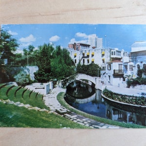 Carte postale inutilisée de River Theatre, San Antonio, Texas