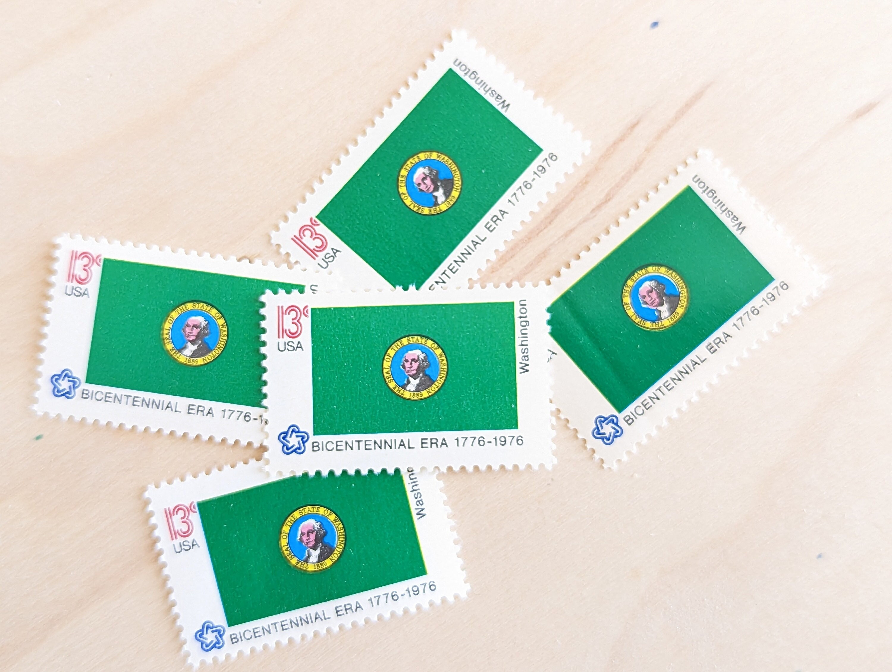アメリカの各州の切手セット ワシントン州旗切手10枚、13セント、1976年、州旗、未使用切手