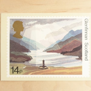 Carte postale inutilisée des National Trusts (Glenfinnan Ecosse), House of Questa, Londres, Angleterre, Michael Fairclough