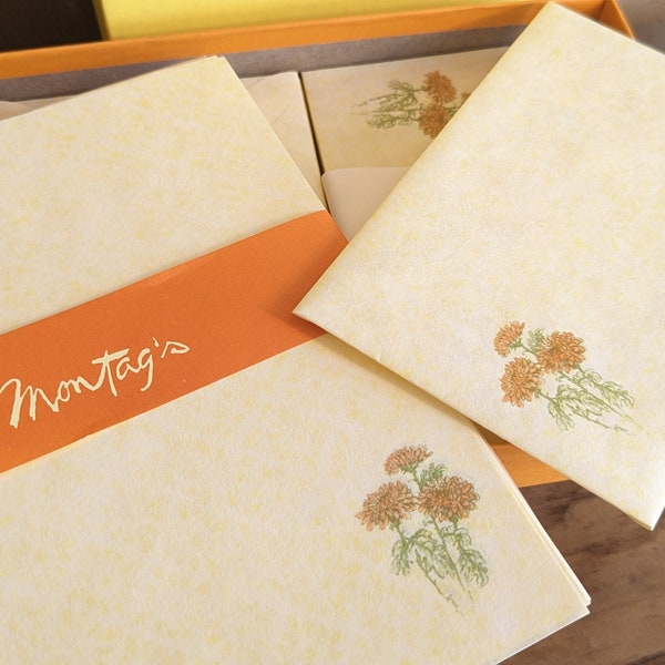 Montag Golden Symbol Mums Stationary, 3 Decorated 6x8 Inch Sheets, 10 Plain Sheets, 9 Decorated Envelopes In Original Box