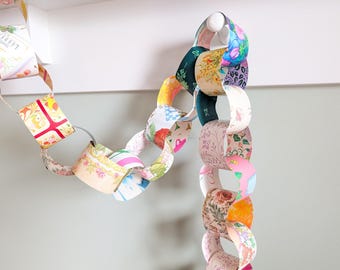 Double Sided Floral Wrapping Paper Chain Kit, 31 Chains & Number Stickers to Count Down/Decorate, Made with Vintage Wrap, 1.5 or 1 Inch