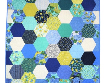 Handmade Patchwork Quilt, Blue Floral Cotton Hexagon Lap Quilts For Sale, Unique Home Decor Gift For Her