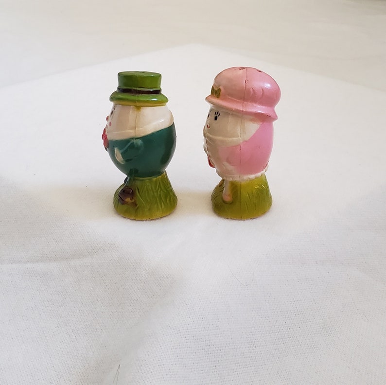 Vintage Egg Shaped Salt and Pepper Shakers Mr. and Mrs. Etsy
