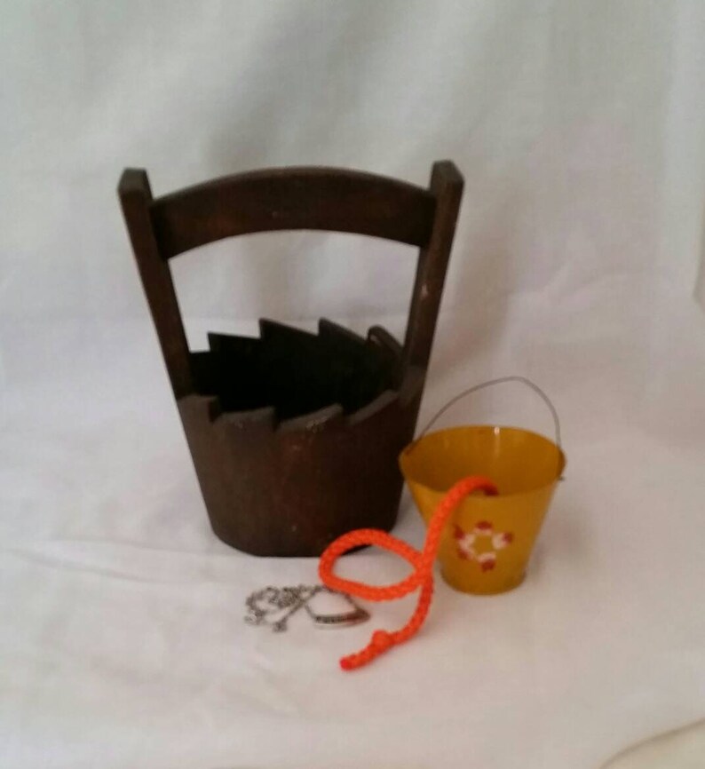 Small Wishing Well Bucket and It's Coming Message Etsy