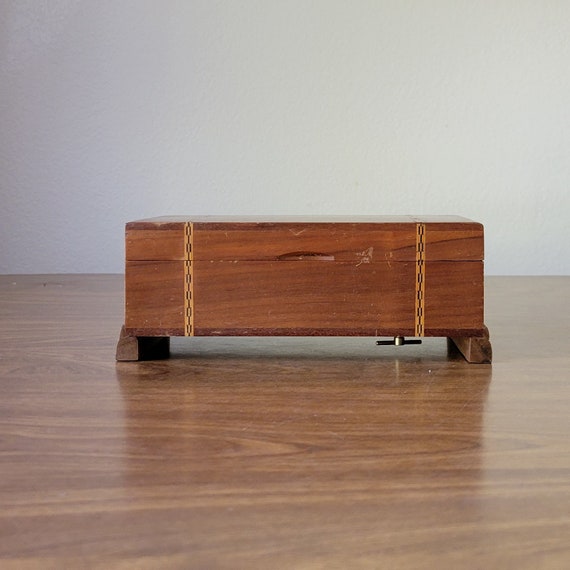 Wood Musical Jewelry Box, Vintage Small 1 Compart… - image 6