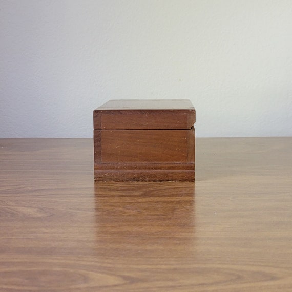 Wood Musical Jewelry Box, Vintage Small 1 Compart… - image 3