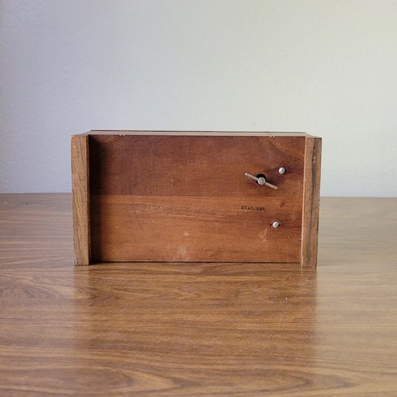Wood Musical Jewelry Box, Vintage Small 1 Compart… - image 9