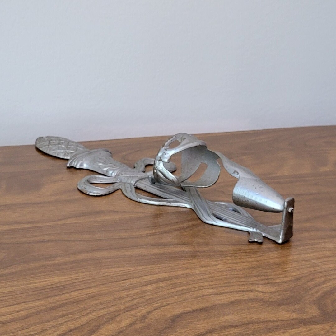 Vintage Metal Wall Decor - Etsy - Vintage Metal Accents