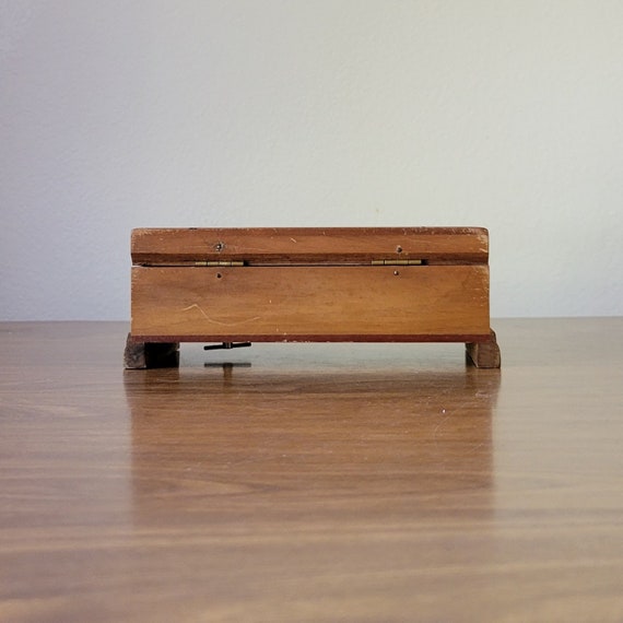 Wood Musical Jewelry Box, Vintage Small 1 Compart… - image 4