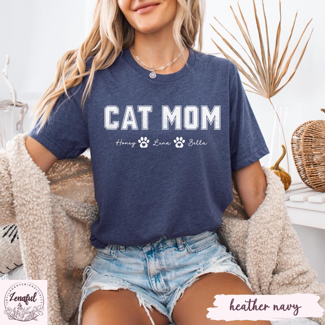Custom Cat Mom Shirt With Cats Names, Cat Lover Gift, Cat Mama Tee ...