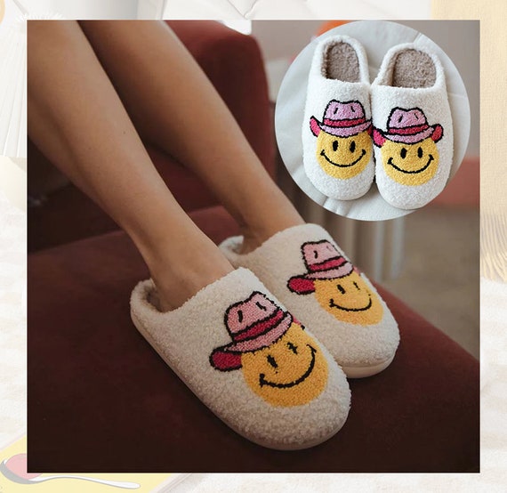 Cowgirl Hat Fuzzy Slippers, Cute Cow Slippers, Moo Slippers, Animal Slippers, Cute House Slippers, Comfortable Smiley Slides, Smiley Slipper Il_570xn