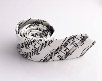 Music Score Tie