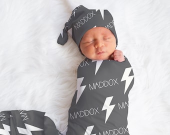 Personalized Blanket / Baby Shower Gift / Lightning Bolt Blanket / Custom Baby Blanket, Baby Name Blanket / Custom Blanket