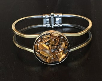 Round center Tiger's Eye gemstone cuff bracelet