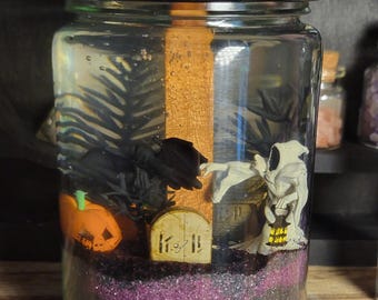 FLICKER | Halloween Graveyard Gel Candle: Skulls, Bats, Pumpkins, and Specter