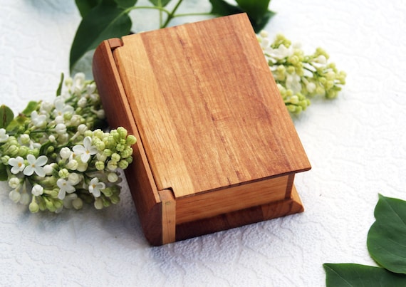 etsy engagement ring box