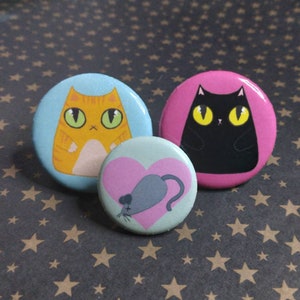 Ginger and black cat button pin set mouse