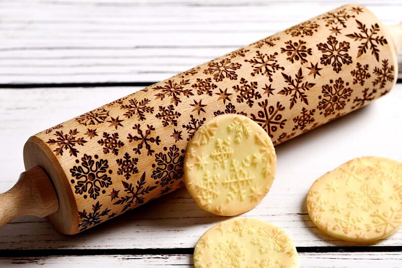 Snowflakes Embossing rolling pin, Cookies decorating roller, Laser engraved rolling pin image 4