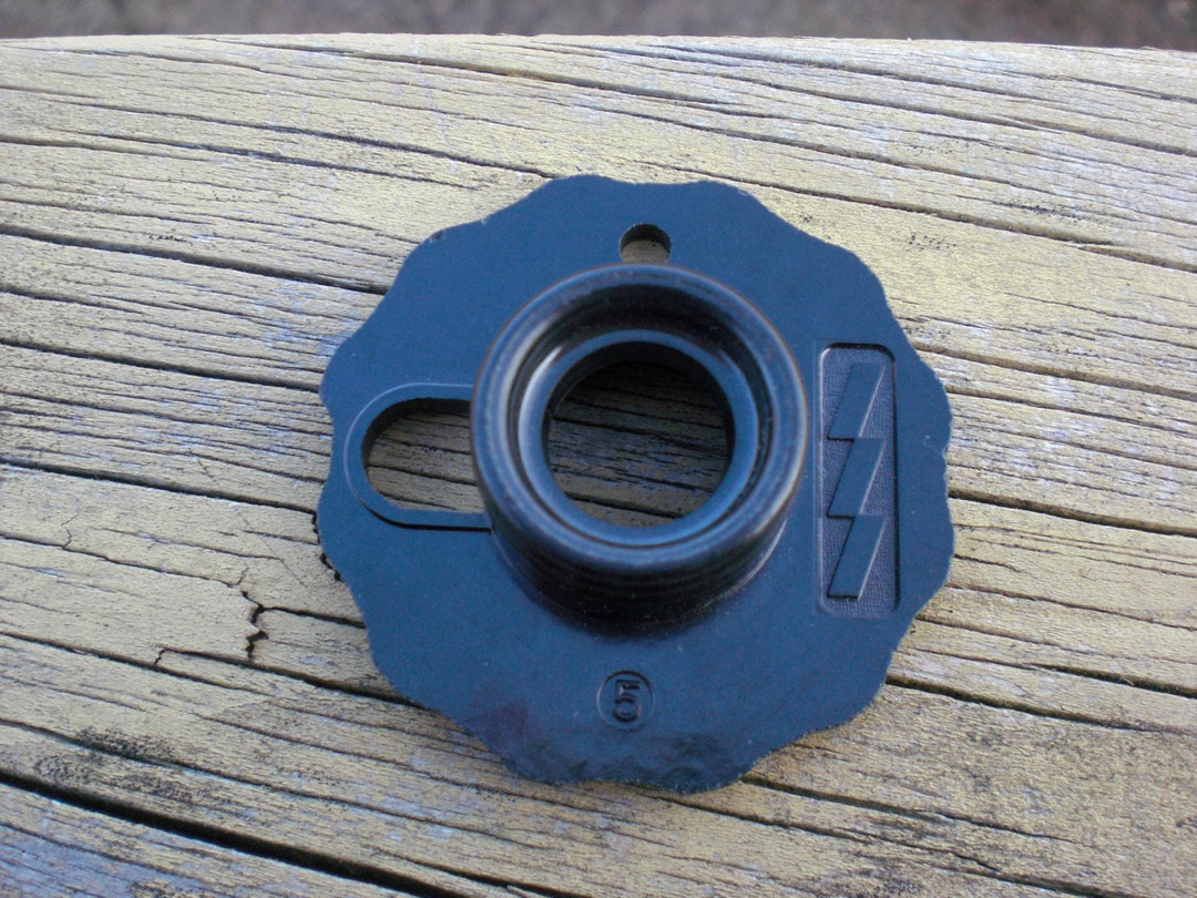 Vintage Singer Top Hat Cam 5 BANNER STITCH Fashion Accessory Disc