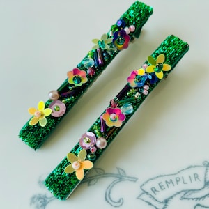 Flowery Emerald Green  beaded velvet hair clips with sequins rhinestones, Velvet sequins beads sparkly hair clips ,Velvet party hair clips