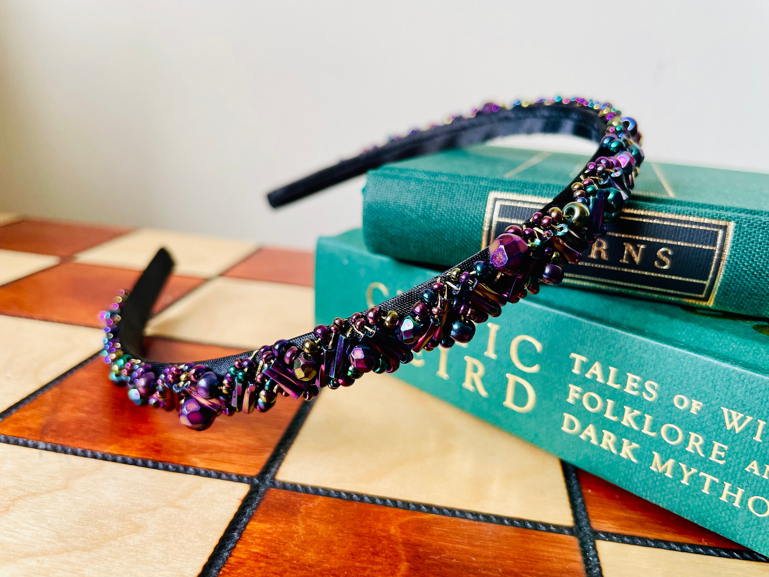 Purple Iris Highland Dream Headband - Ceann-cinn Beòthaichte le Gràdh Celtic Beaded Hair Crown Mystical Midnight Hairband
