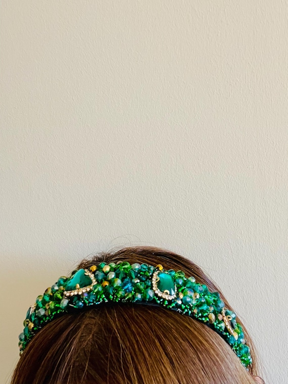 Fabulous Green Celtic Love Rhinestone Crystal Stones Embellished Headband Amazon.com : CEALXHENY St. Patrick main image 3