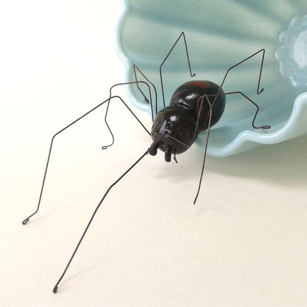 Schwarze Witwe Spinne Ornament, Halloween-Dekoration, Polymer Clay Spinne Figur, Halloween Prop, gruselige Dekor, Insekt Skulptur beängstigend Geschenk