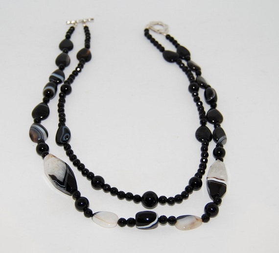 Beautiful Multi-strand Black and White Druzy Agat… - image 5