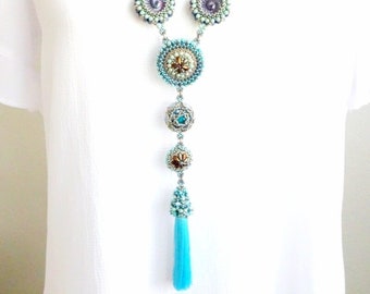 Collar largo con cristales Swarovski, collar llamativo, collar azul, collar hecho a mano.