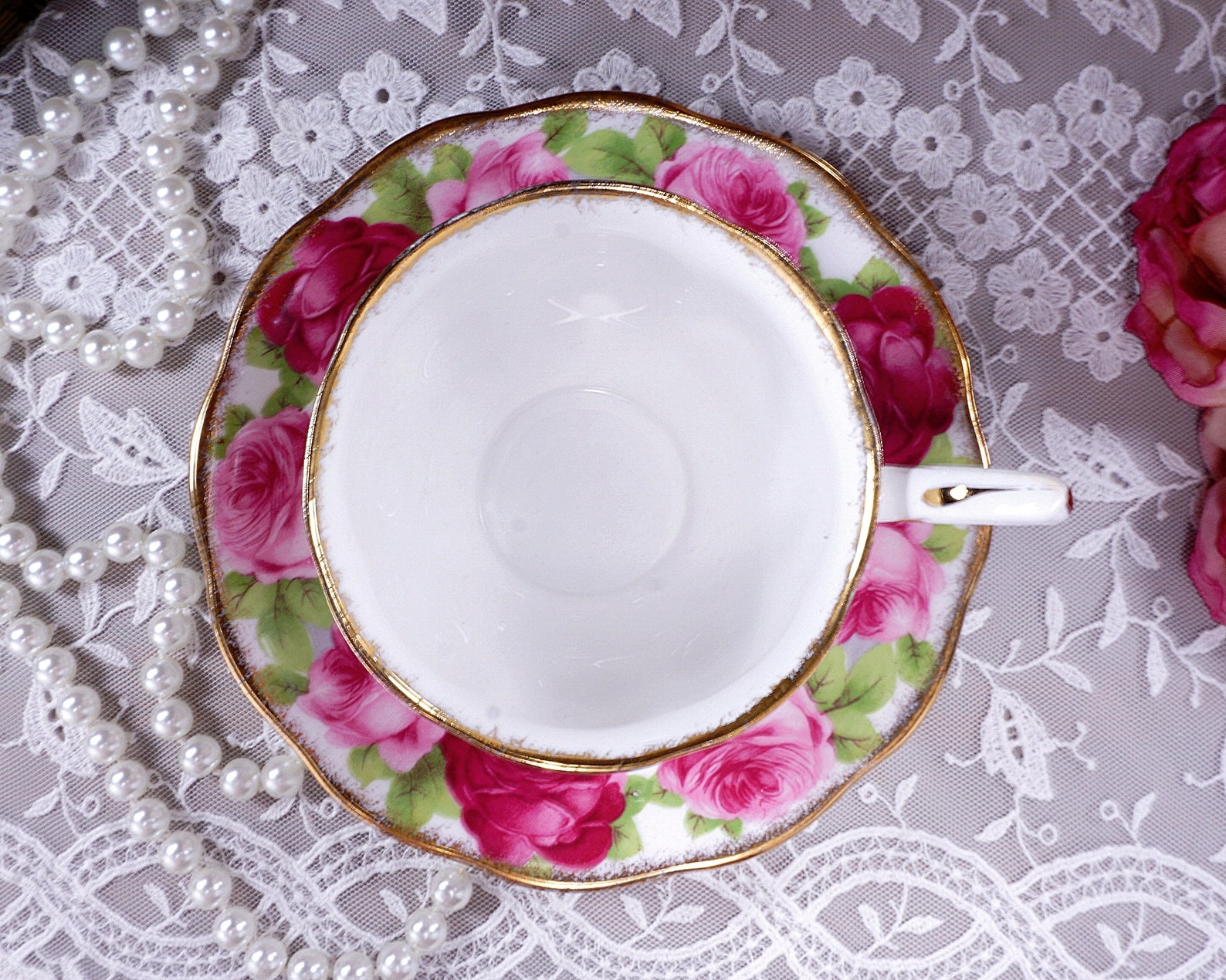 Royal Albert OLD ENGLISH ROSE Tea Cup and Saucer Hampton Etsy