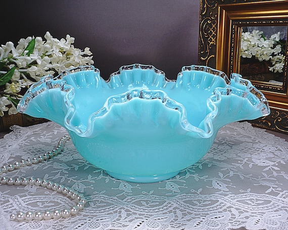 希少　fenton シルバーターコイズ　クレスト　ボンボン　ミルクグラス 希少 fenton シルバーターコイズ クレスト ボンボン ミルクグラス