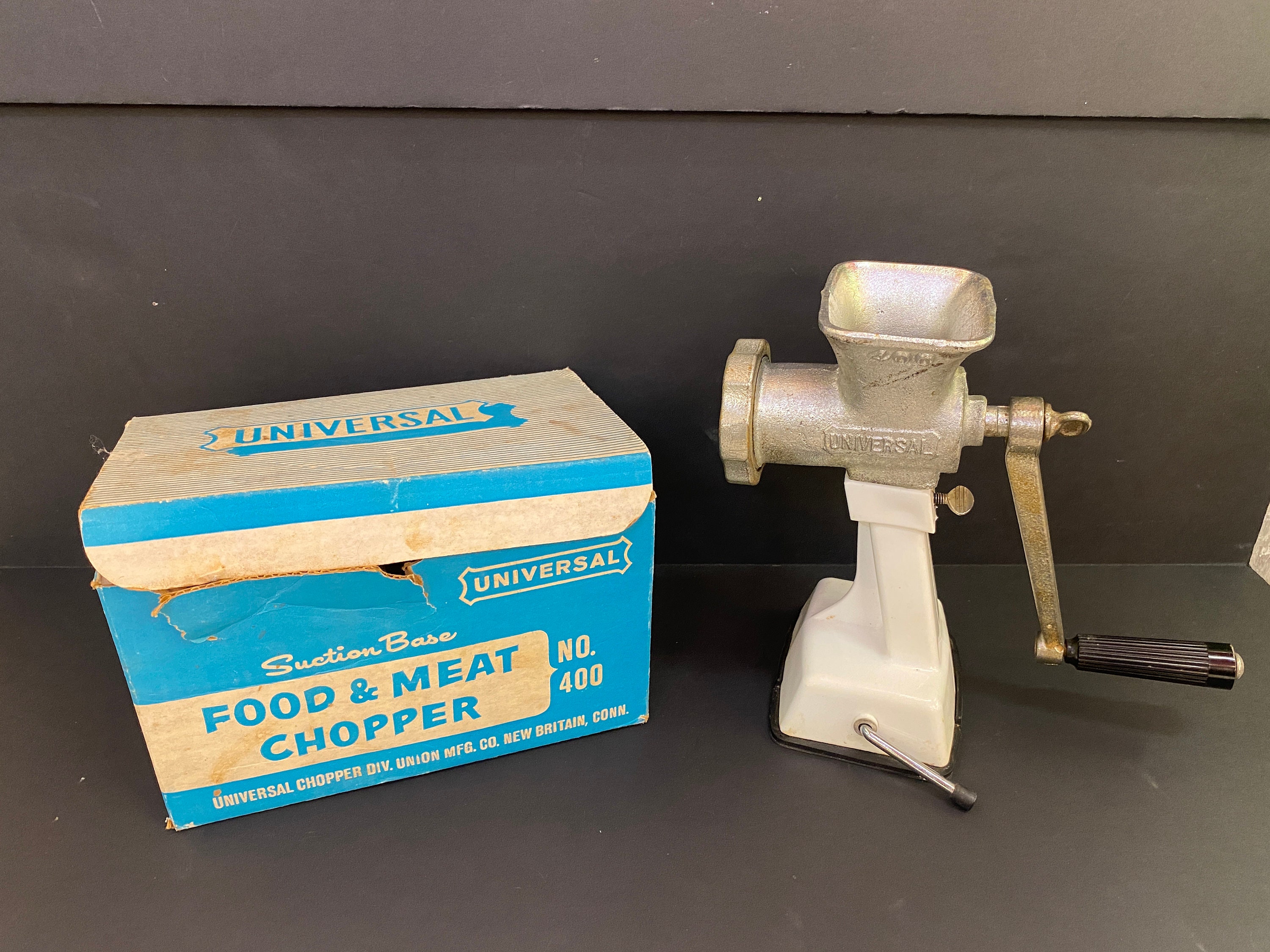 Universal Food & Meat Chopper No 400 Suction Base - in Box