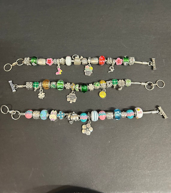 Vintage Willabee Ward March April or May Month Charm Bracelet