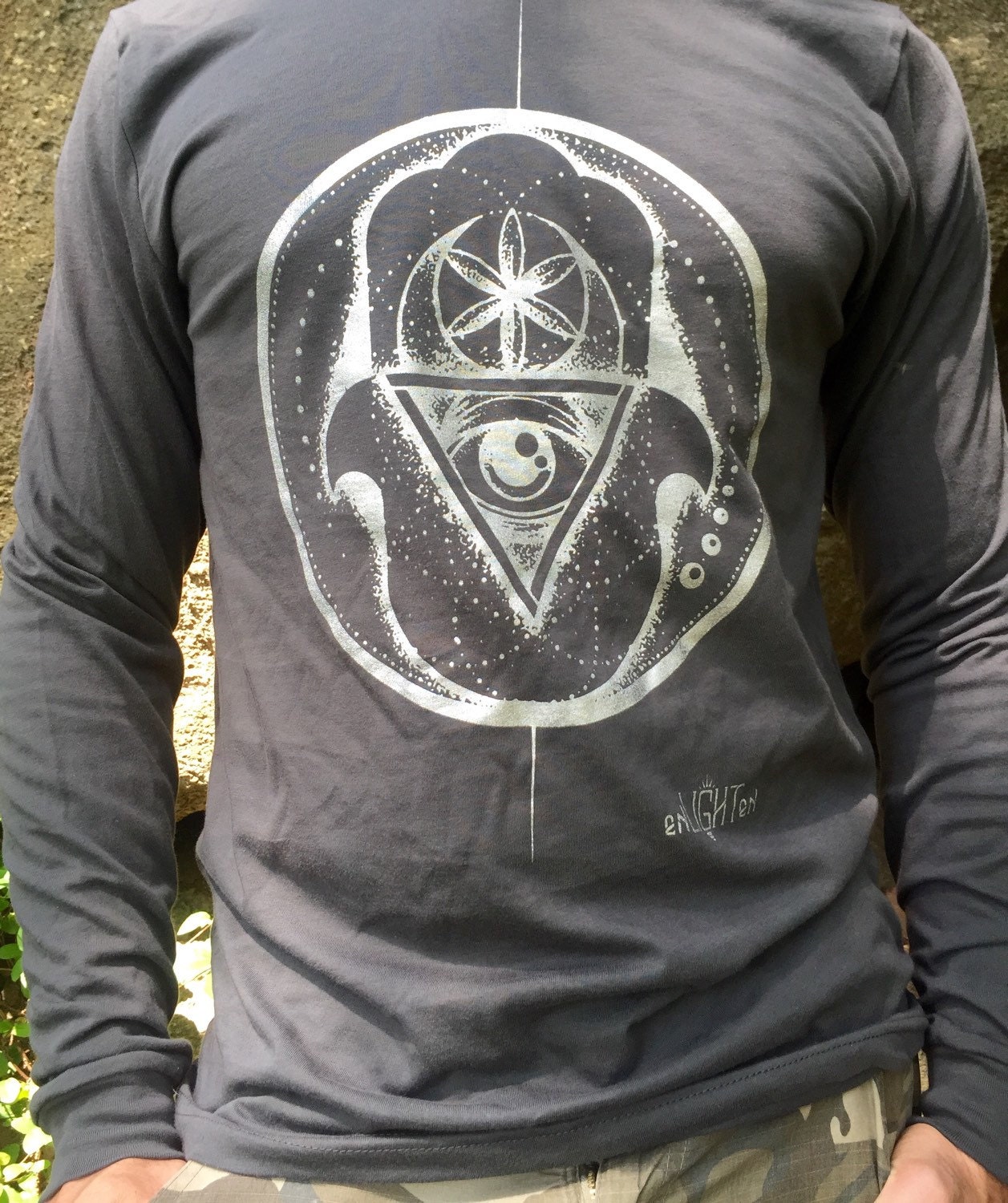 hamsa longsleeve hand drawn
