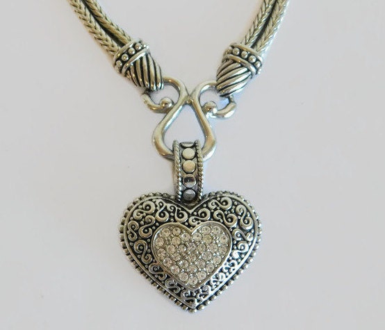 lia sophia out to sea necklace