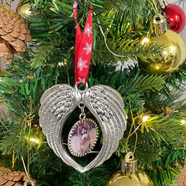 Angel Wings Photo Ornament, Memorial Photo Ornament, Pet Memorial Ornament, Back engraving available! FREE SHIP Pewter, Gold or Bronze Metal